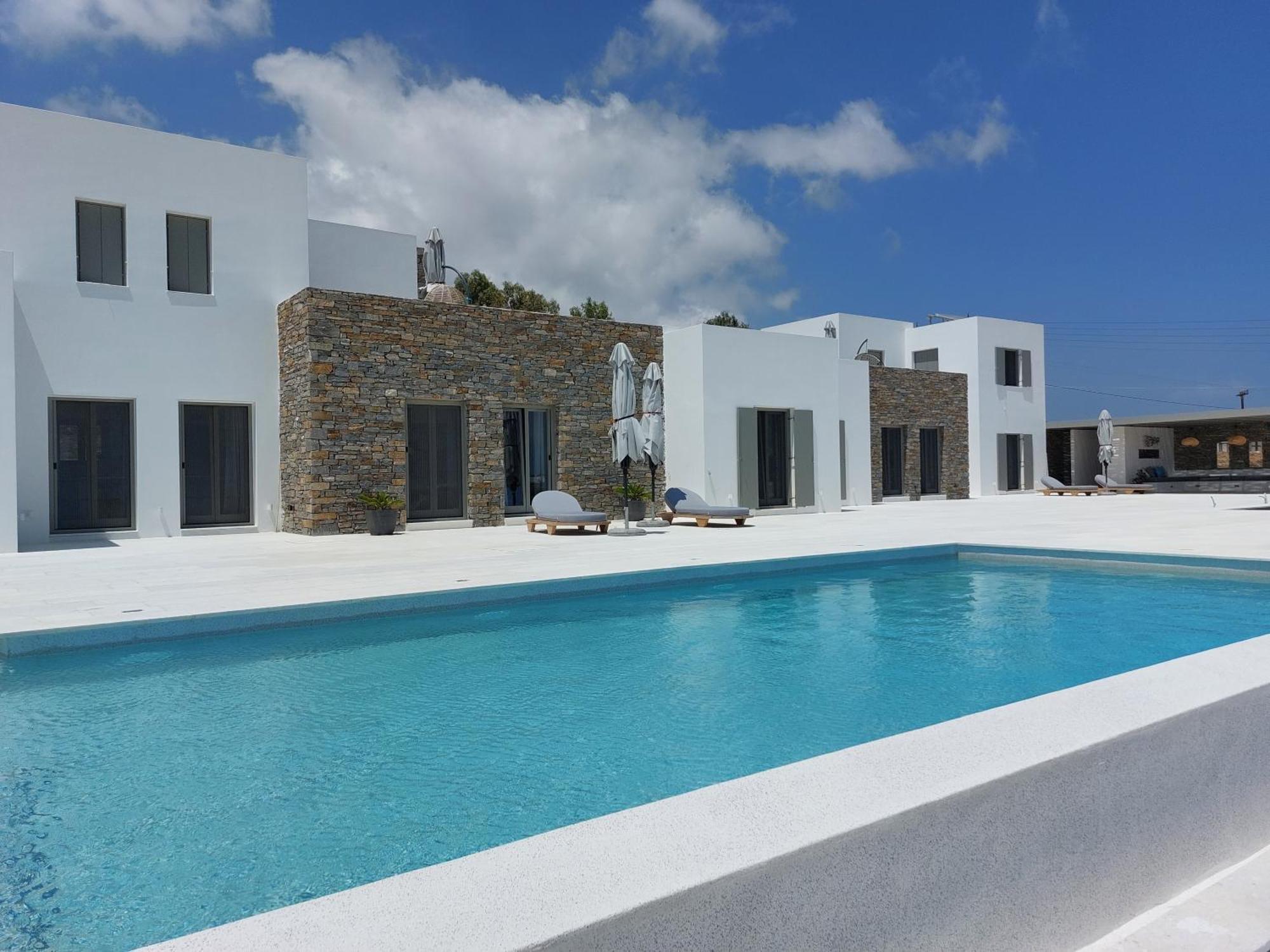 Golden Bay Luxury Villas And Suites Chrisi Akti  Eksteriør billede